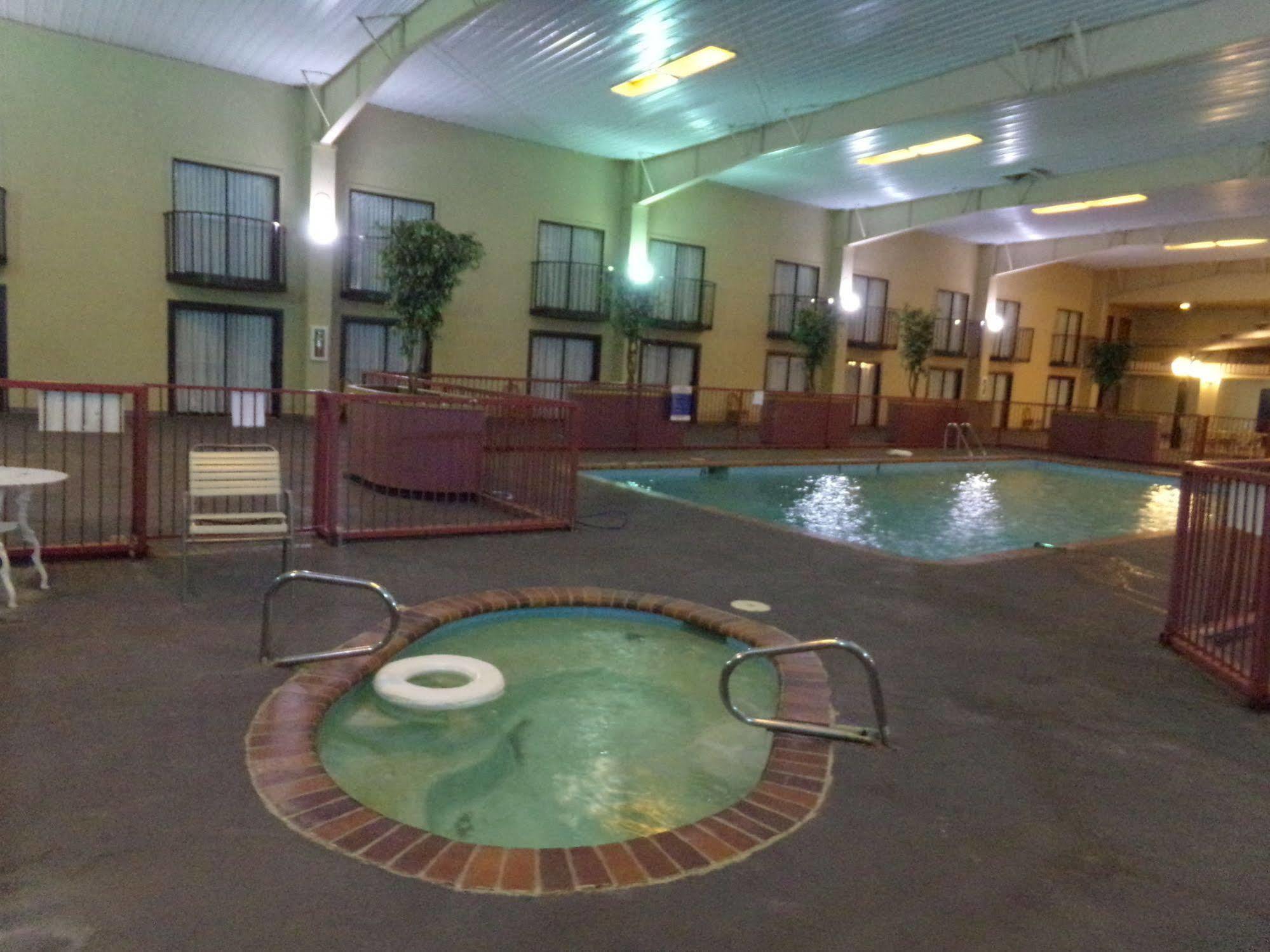 Econo Lodge Inn&Suites Altus Exterior foto